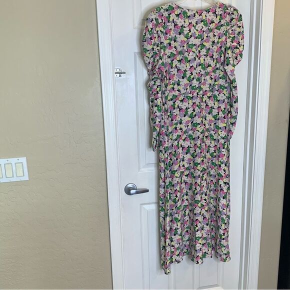 H&M Conscious Floral Print Lyocell-blend dress Size Medium - Picture 9 of 14